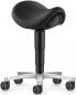 Preview: Der Stuhl hat eine ergonomische, schalenartige Sitzfläche in Schwarz, eine mittlere Höhenverstellung und rollbare Füße auf einem silbernen Gestell, wodurch er flexibel einsetzbar ist.