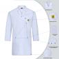 Preview: The image shows a white lab coat with long sleeves. On the left chest side, there is a yellow logo. Special features of the coat are explained, such as breathable fabrics and practical pockets.