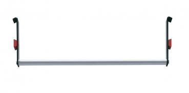 Das Bild zeigt einen stabilen Rahmen aus Aluminium mit zwei schwarzen Halterungen an den Seiten und zwei roten Elementen. Er ist länglich und horizontal ausgerichtet.