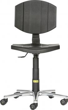 The image shows a black office chair with an ergonomically shaped back and a padded seat. It has casters and an adjustable height. The base is silver-colored.