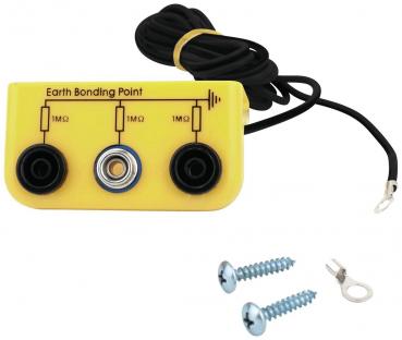 The image shows a yellow connector with three sockets and a central connection. It includes two screws and a grounding cable that leads out of the part.
