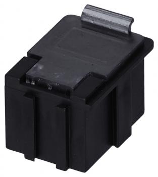 Das Bild zeigt einen schwarzen elektronischen Stecker mit einer flachen Oberfläche und einer metallischen Halterung oben. Er hat eine rechteckige Form und eine vertiefte Seite.