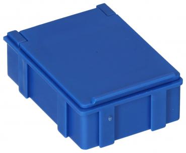 Das Bild zeigt eine rechteckige, blaue Kunststoffbox mit einem flachen Deckel. Sie hat verstärkte Ecken und Seiten, ideal für die Aufbewahrung von Gegenständen.