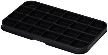 Das Bild zeigt eine schwarze, rechteckige Palette mit vielen kleinen Fächern. Sie hat eine leicht gewölbte Kante und dient wahrscheinlich zur Aufbewahrung oder Organisation kleiner Gegenstände.