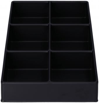 Das Bild zeigt eine schwarze Organizer-Box mit acht rechteckigen Fächern. Die Fächer sind gleichmäßig angeordnet, ideal zur Aufbewahrung von kleinen Gegenständen.