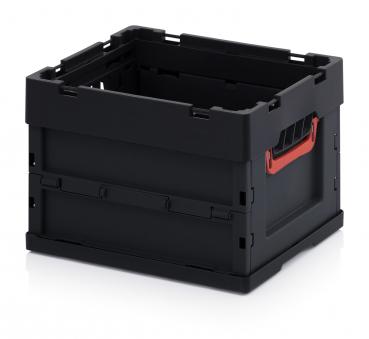 Es handelt sich um eine schwarze, rechteckige Transportbox aus Kunststoff. Sie hat offene Seiten und Griffe in leuchtendem Rot, die das Tragen erleichtern.