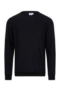 Das Bild zeigt einen schwarzen Pullover mit langen Ärmeln. Der Kragen ist rund, und am linken Arm befindet sich ein kleines, auffälliges Logo oder Emblem. Der Stoff wirkt weich und lässig.