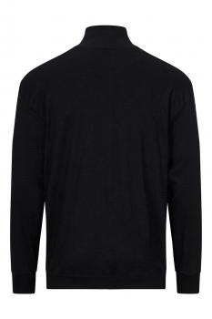 Das Bild zeigt einen schwarzen Pullover von hinten. Er hat lange Ärmel und einen hohen Kragen. Der Stoff wirkt weich und hat eine gleichmäßige, matte Oberfläche.
