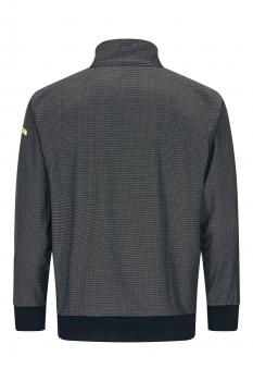 Das Bild zeigt eine schwarze Jacke mit einem feinen Muster. Sie hat einen hohen Kragen und einen schmalen, elastischen Bund am Saum. An einem Ärmel ist ein gelbes Logo zu sehen.