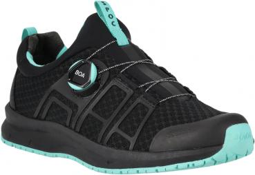 The shoe is sporty and black with mint green accents. It features a breathable upper, a quick lacing system, and a flexible sole for good grip.