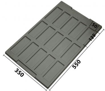 The image displays a gray plastic plate with rectangular indentations. It measures 550 mm in length and 350 mm in width, with an additional elevation of 50 mm and a depression of 135 mm.