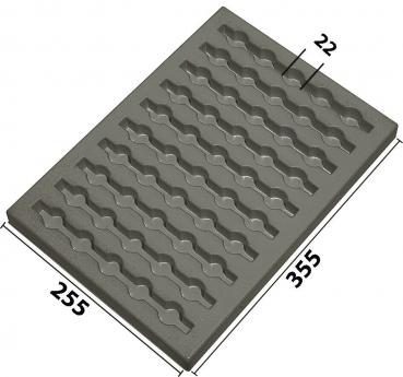 The image shows a rectangular, gray mat with wavy indentations. It measures 355 mm in length and 255 mm in width. The waves are evenly arranged.