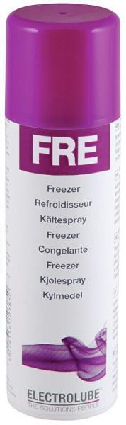 Das Bild zeigt eine Spraydose mit lila Kappe. Auf der Dose steht ?FRE? in großen Buchstaben. Darunter stehen verschiedene Begriffe für Kältespray in mehreren Sprachen. Die Dose hat eine weiße Grundfarbe mit lila Akzenten.