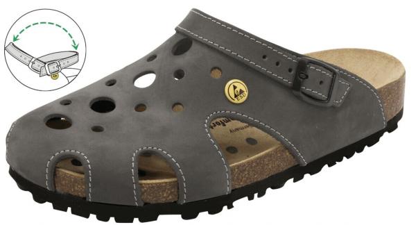 The shoe is a gray clog with large holes and a buckle. The sole is made of cork and has a textured profile, which provides good grip. It is lightweight and comfortable.