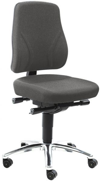 The office chair has a gray, padded seat and a high backrest. It stands on a chrome-plated base with five casters that allow for mobility.