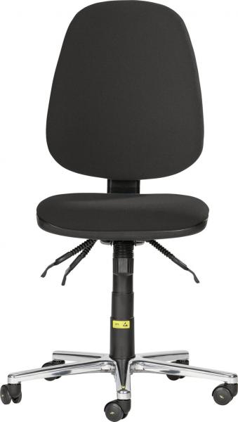 Der Bürostuhl hat eine schwarze, gepolsterte Rückenlehne und Sitzfläche. Er steht auf einem verchromten Fuß mit fünf Rollen, die für Mobilität sorgen. Die Sitzhöhe ist verstellbar.