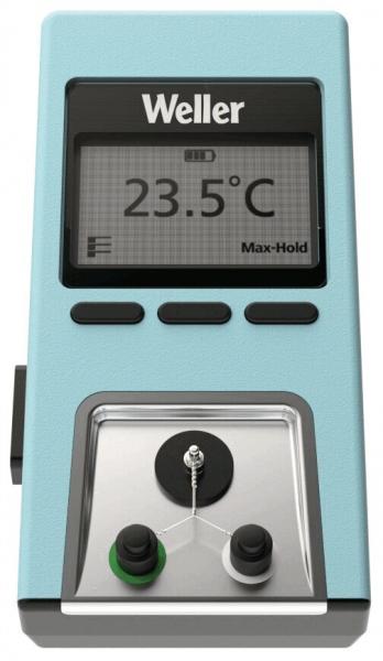 Das Bild zeigt ein Temperaturmessgerät in einem hellblauen Gehäuse. Es hat ein großes Display mit der Temperaturanzeige 23,5 °C, darunter zwei Tasten und eine kleine Messsonde.