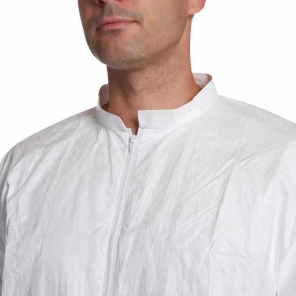 The image shows a man wearing a white top. The top has a high collar and a full-length front zipper. The texture appears light and wrinkly.