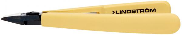 The image shows a yellow pliers with a narrow, black blade. On one side, the inscription "LINDSTRÖM" is visible. The pliers have an ergonomic handle.