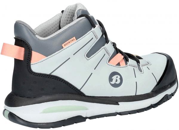 Der Schuh ist ein halbhoher Sport- bzw. Freizeitschuh in hellgrau mit schwarzen und korallfarbenen Akzenten. Er hat eine gepolsterte Zunge, Schnürsenkel und eine rutschfeste Sohle.
