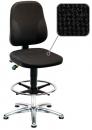 Preview: The image shows a swivel office chair with a black cover and a padded seat. It has an adjustable back and a chrome footrest with five casters.