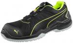 Preview: The shoe is black with bright yellow accents. It features a modern design and a solid sole. At the top, there is a rotating closure for quick on and off.