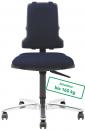 Preview: The office chair has a dark blue upholstery with a high backrest. It is mounted on a chrome-colored base with five casters. It can support up to 160 kg.