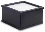 Preview: Das Bild zeigt eine quadratische, schwarze Box mit einer strukturierten, durchsichtigen Oberseite. Die Oberfläche hat ein Muster aus kleinen, runden Löchern. Die Box wirkt robust und kompakt.